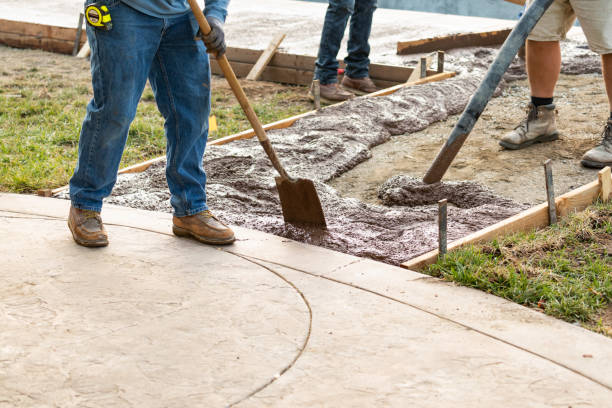 Best Custom Concrete Contractor  in Whitley City, KY